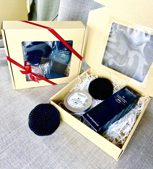 Universāls matu kopsanas komplekts vīriešiem ar masāzas suku Image